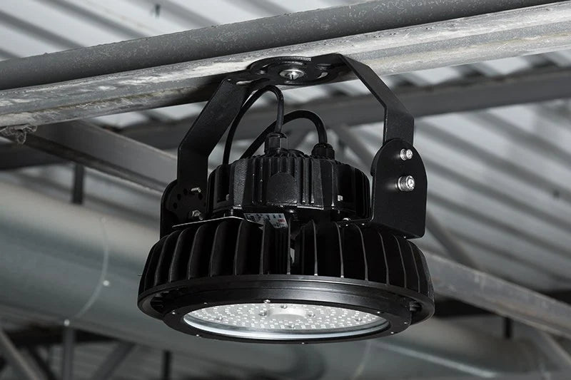 Adjustable U-Bracket for 100W-300W UFO LED High-Bay Lights image 6
